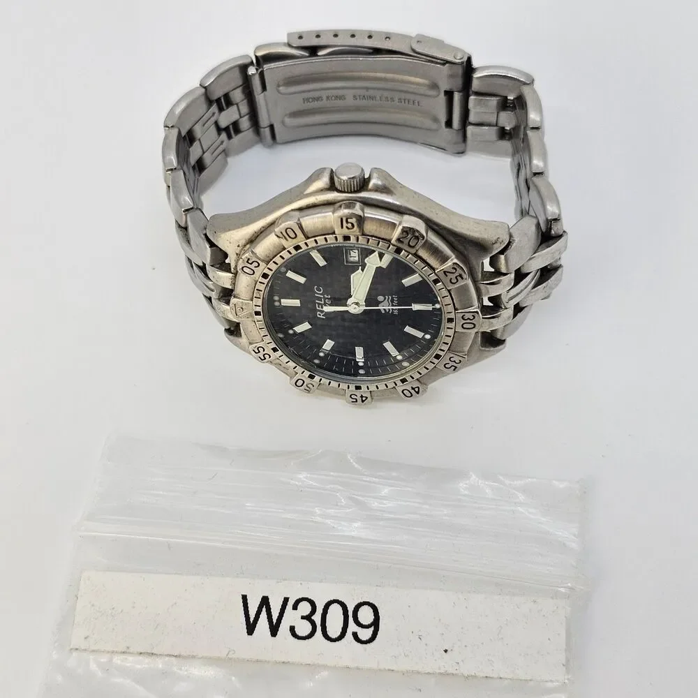 Relic men watch